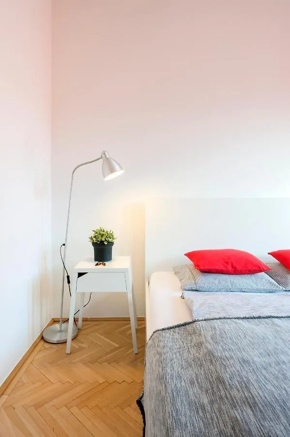 New Design Apartment By Gozsdu Court Budapest